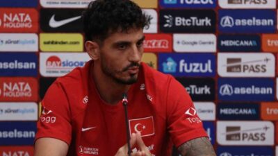 A Milli Futbol Takımı’nın tecrübeli stoperi Samet Akaydin, yapıcı eleştirilere