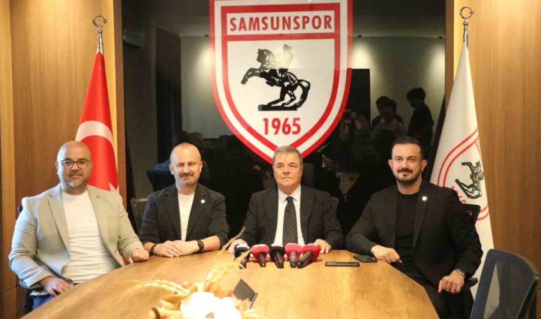 Süper Lig ekiplerinden Samsunspor’da yönetim kurulu üyeleri, “Samsunspor 60. Yıl