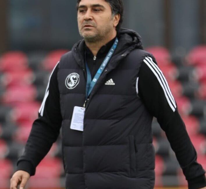 Türkiye ve yurt dışında birçok takımda görev alan Teknik Direktör