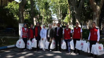 Vakıflar Genel Müdürlüğü İstanbul 1. Bölge Müdürlüğü yetkilileri, Babalar Günü