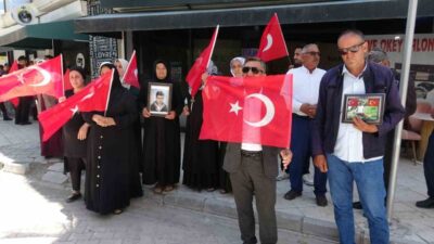 Terör örgütü PKK tarafından çocukları dağa kaçırılan ailelerin başlattığı evlat