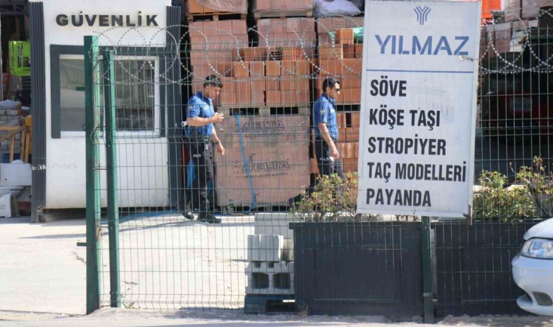 SAKARYA ( ) – Sakarya’nın Adapazarı ilçesinde bir yapı malzemeleri