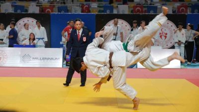 Kocaeli’de düzenlenen Emre Yazgan Uluslararası Judo Turnuvası, 18 ülke ve