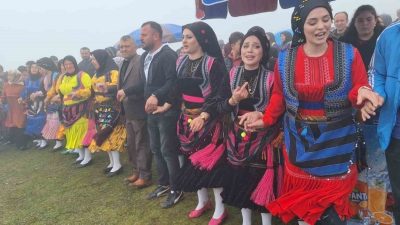 Trabzon’un Şalpazarı ilçesinin Alaca Yaylası’nda 196. Otçu Şenliği, önceki yıllarda
