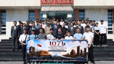 Ağrı Valisi Önder Bozkurt, “1071 Ruhundan Türkiye Yüzyılı Vizyonuna” programı