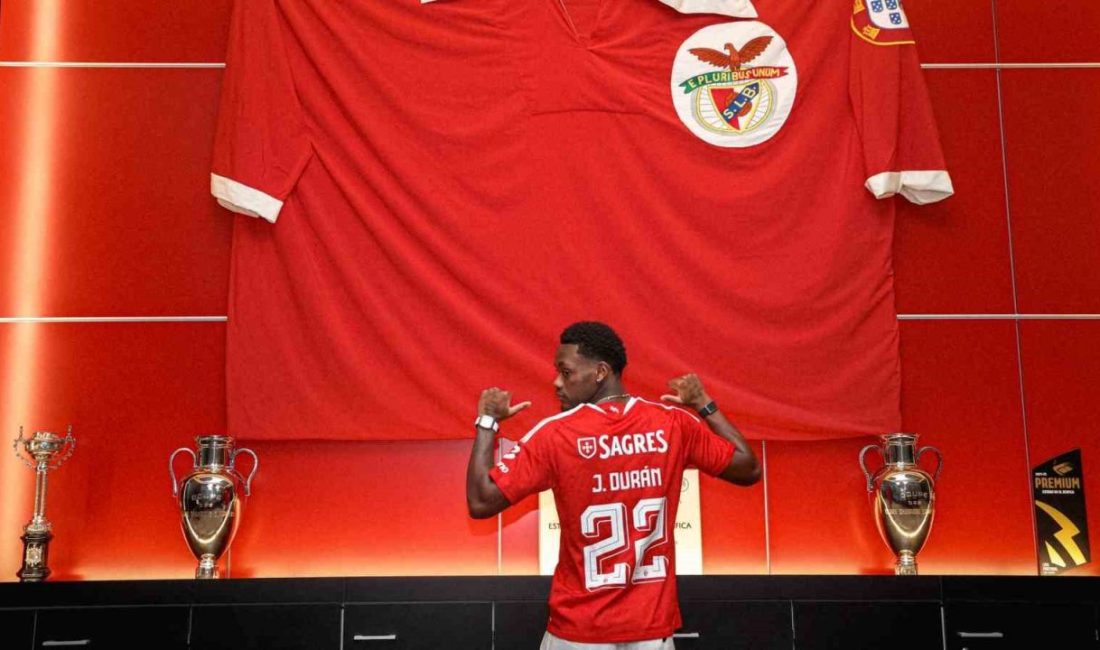 Portekiz ekibi Benfica, Kolombiyalı santrfor Jhon Duran’ı sezon sonuna kadar