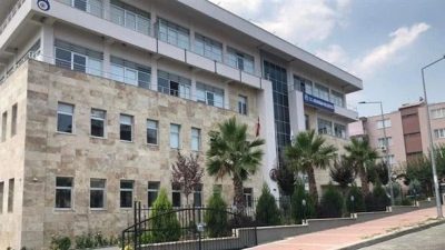 Çine ilçesinde Madran Dağı’nda devam eden orman yangınına karşı Bozdoğan