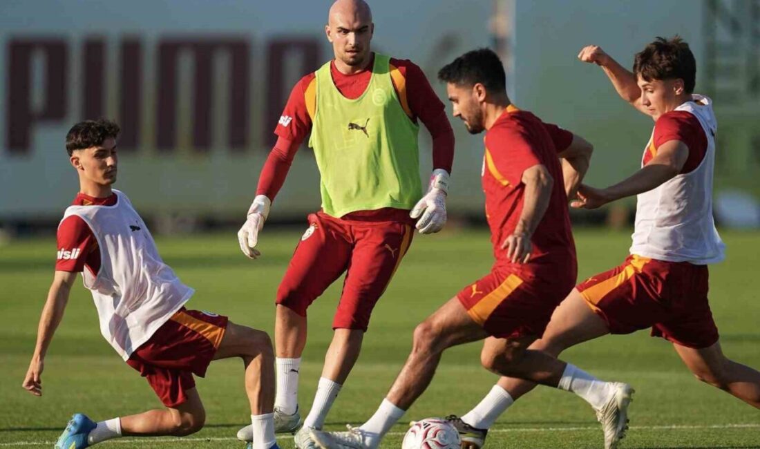 Galatasaray, yeni sezon hazırlıklarını bugün yaptığı antrenmanlarla sürdürdü. Kemerburgaz Metin