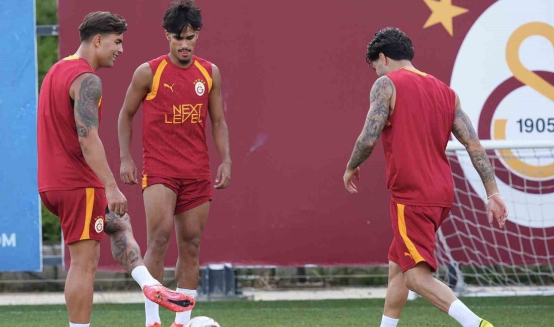 Galatasaray, yeni sezon hazırlıklarını bugün yaptığı antrenmanla sürdürdü. Kemerburgaz Metin