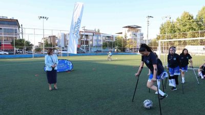 Gaziantep Büyükşehir Belediyesi, Türkiye’nin ilk Kadın Ampute Futbol Takımı’nı hayata