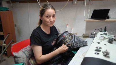 Samsun’da ata sporu yağlı güreşin en önemli ekipmanlarından kispeti üreten