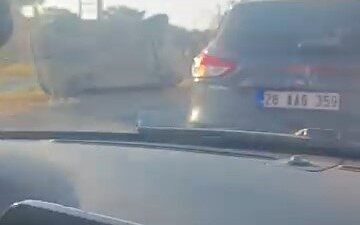 Eskişehir’de seyir halindeyken sürücüsünün direksiyon hakimiyetini kaybettiği otomobil, çevre yolunda