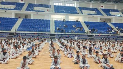 Malatya’da düzenlenen Taekwondo Pum 1-2-3-4-5. Dan Sınavı’na, 18 farklı ilden