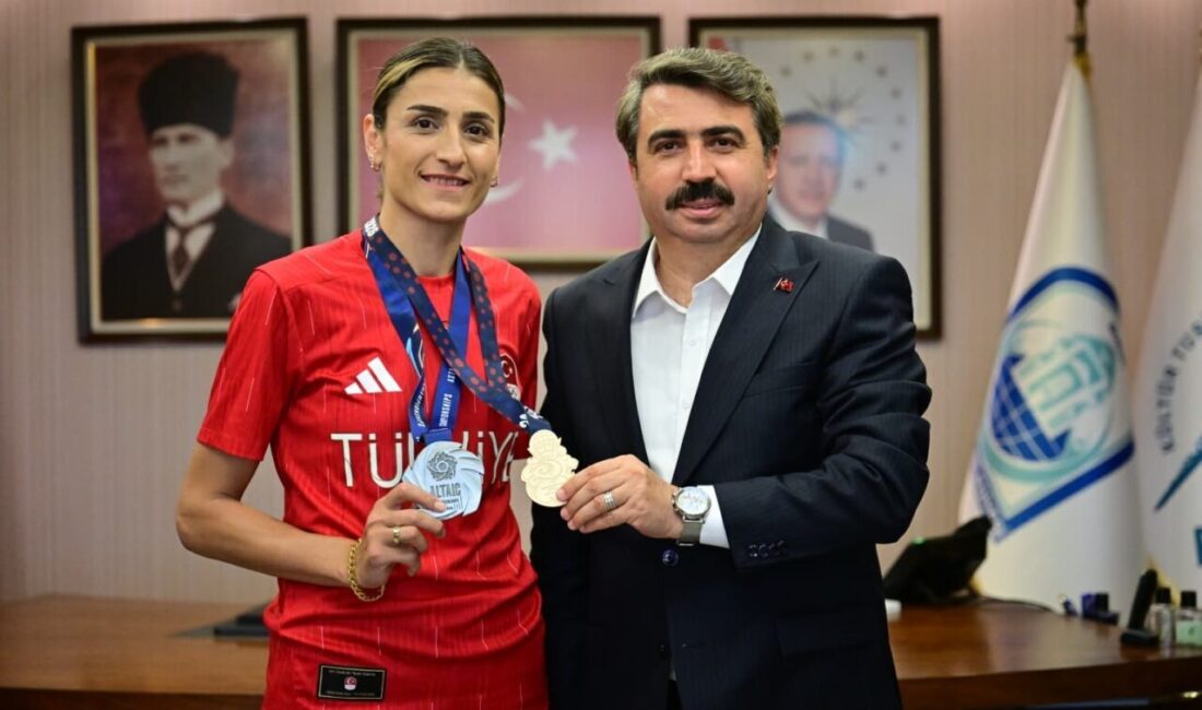 Kazakistan’dan iki madalya ile dönen Yıldırım Belediyesi Jimnastik Spor Kulübü’nün