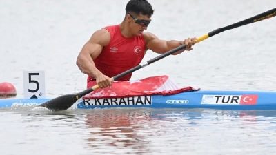Macaristan’ın Szeged şehrinde düzenlenen 2026 Gençler ve U23 Durgunsu Kano