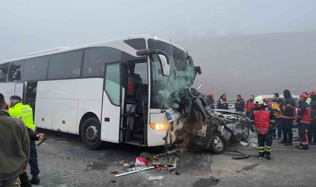 Kuzey Marmara Otoyolu’nun Sakarya kesiminde 11 kişinin hayatını kaybettiği ve