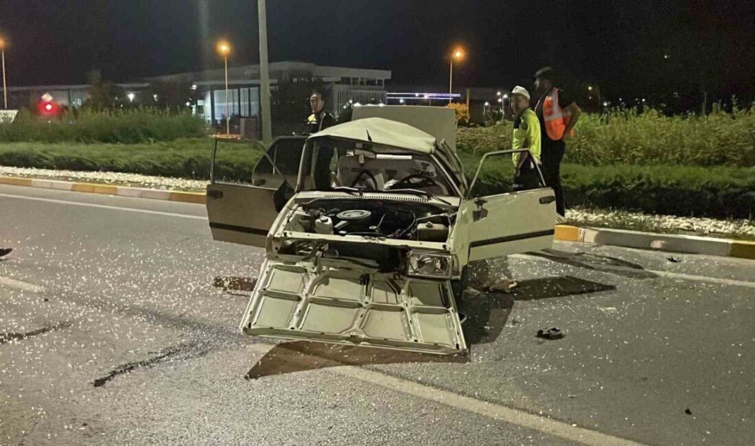 Sivas’ta kontrolden çıkan otomobilin karşı şeride geçerek takla attığı kazada