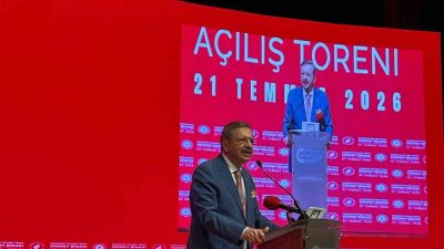 Türkiye Odalar ve Borsalar Birliği (TOBB) Başkanı Mustafa Rifat Hisarcıklıoğlu,