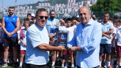 Eski futbolculardan merhum Şener Çınar anısına bu yıl altıncısı düzenlenen