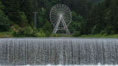 Türkiye’nin ve Doğu Karadeniz’in en önemli turizm merkezleri arasında yer