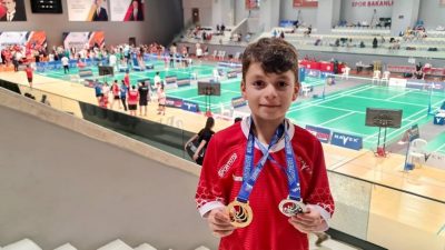 Yeşilyurt Belediyespor’un milli badminton sporcusu Kerem Eren Çelik, İstanbul’da düzenlenen