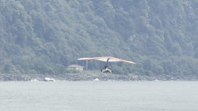 Artvin’in Kemalpaşa ilçesinde düzenlenen Yamaç Paraşütü Hedef Yarışması Türkiye Şampiyonası’nda