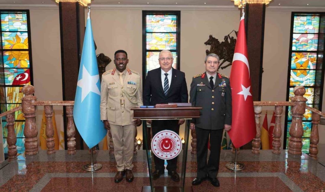 Milli Savunma Bakanı Yaşar Güler, Türkiye’ye gelen Somali Federal Cumhuriyeti