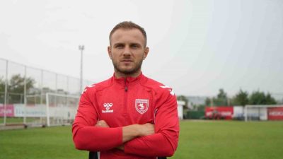 Samsunspor’un orta saha oyuncusu Celil Yüksel, Fenerbahçe’nin güçlü ve zayıf