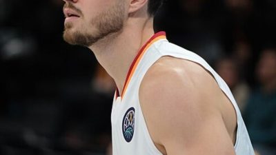 Türkiye Sigorta Basketbol Süper Ligi’nde yeni sezon hazırlıklarını sürdüren Yukatel