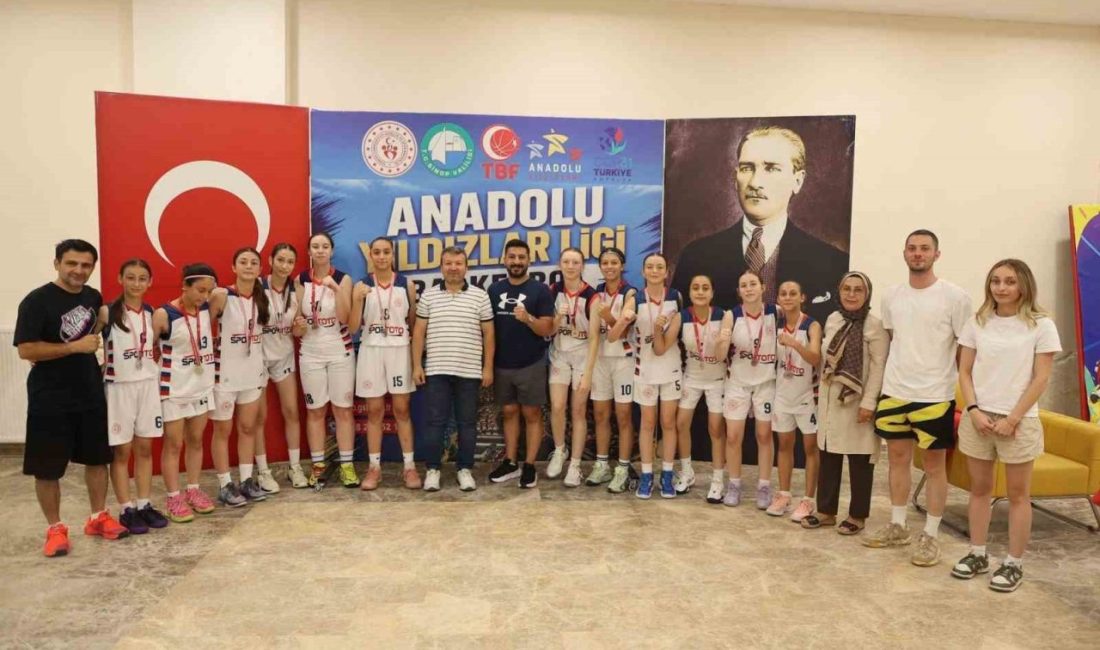 DÜZCE( ) – Düzce ANALİG Kız Basketbol takımı Anadolu Yıldızlar