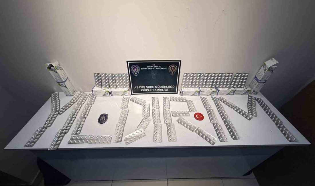 Edirne’de polis ekiplerince şüphe üzerine durdurulan yabancı plakalı araçta yapılan