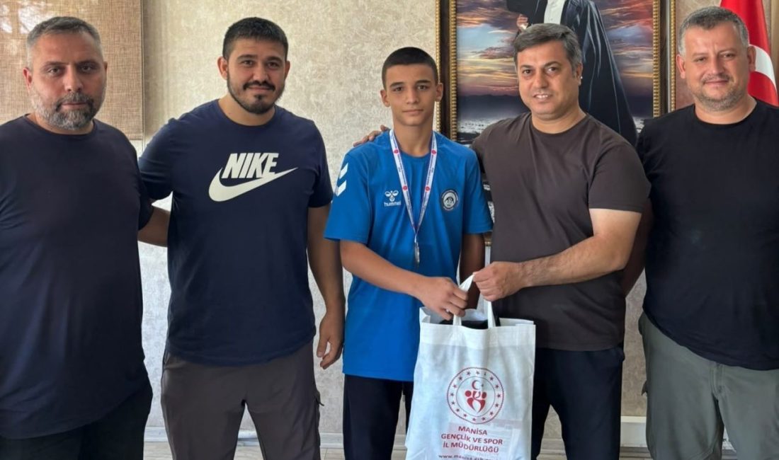 Manisa Gençlik ve Spor İl Müdürü Yunus Öztürk, Ankara’da düzenlenen