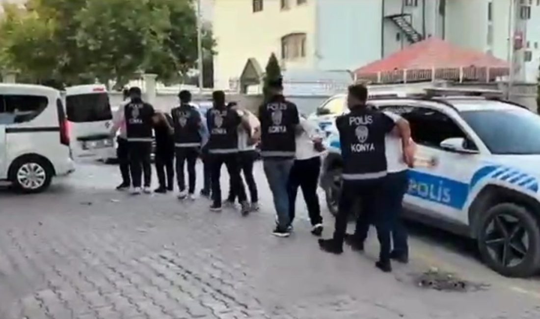 Konya’da park halindeki kamyonetin camını kırarak araç içerisindeki 450 bin