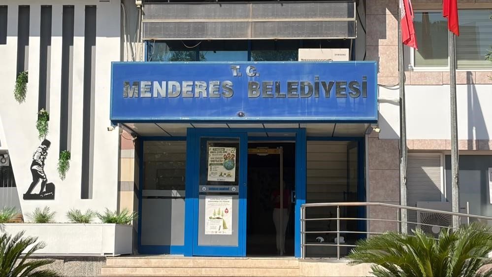 İzmir Cumhuriyet Başsavcılığı tarafından CHP’li Menderes Belediyesi’ne yönelik yürütülen soruşturma