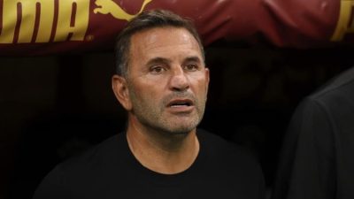 Galatasaray Teknik Direktörü Okan Buruk, Çorum FK ile 2-2 berabere