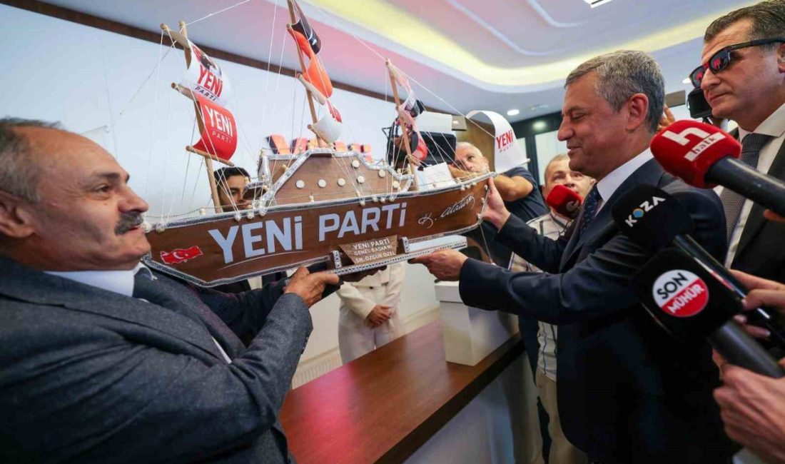 YENİ Parti Genel Başkanı Özgür Özel, Ankara Çankaya’da bulunan YENİ
