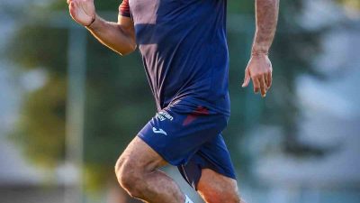 Trabzonspor’un yeni transferi Mohamed Salah, bordo-mavili formayla ilk antrenmanına çıktı.