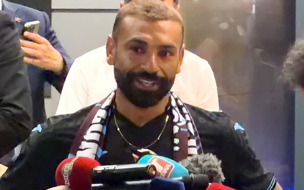Trabzon Büyükşehir Belediye Başkanı Ahmet Metin Genç, Trabzonspor’un dünyaca ünlü