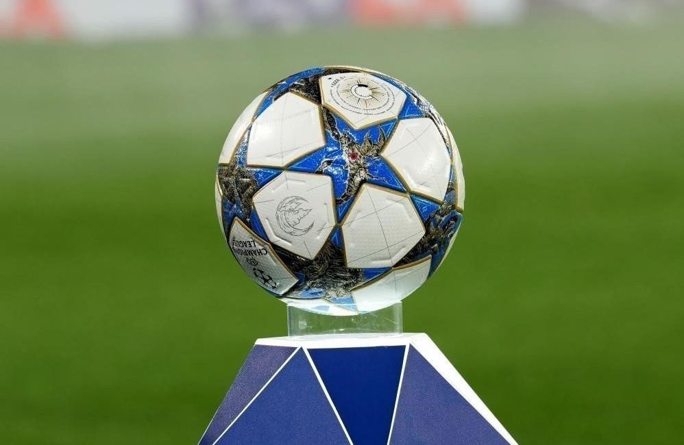 Fenerbahçe’nin UEFA Şampiyonlar Ligi play-off turunda Fransız ekibi Olympique Lyon’u