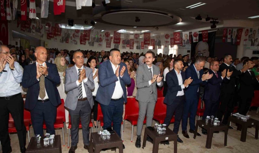 MHP Sarıgöl İlçe Başkanlığı kongresinde Ahmet Serdar Dikmen, MHP Sarıgöl