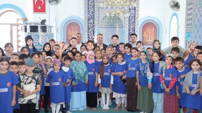Sultangazi Belediyesi, yaz dönemi Kur’an kursunda eğitim gören öğrencileri ders