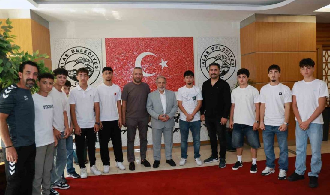 Talas Belediyespor altyapısından yetişen 9 genç yetenek Kayserispor’a transfer oldu.
