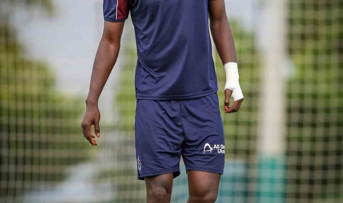 Trabzonspor’un geçtiğimiz sezon gol yükünü sırtlayan Paul Onuachu, 2026-2027 sezonuna
