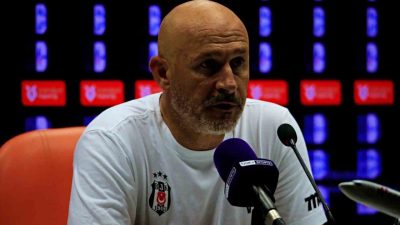 Beşiktaş Teknik Direktörü Vincenzo Italiano, Corendon Alanyaspor mağlubiyetinin ardından, “Hakemi