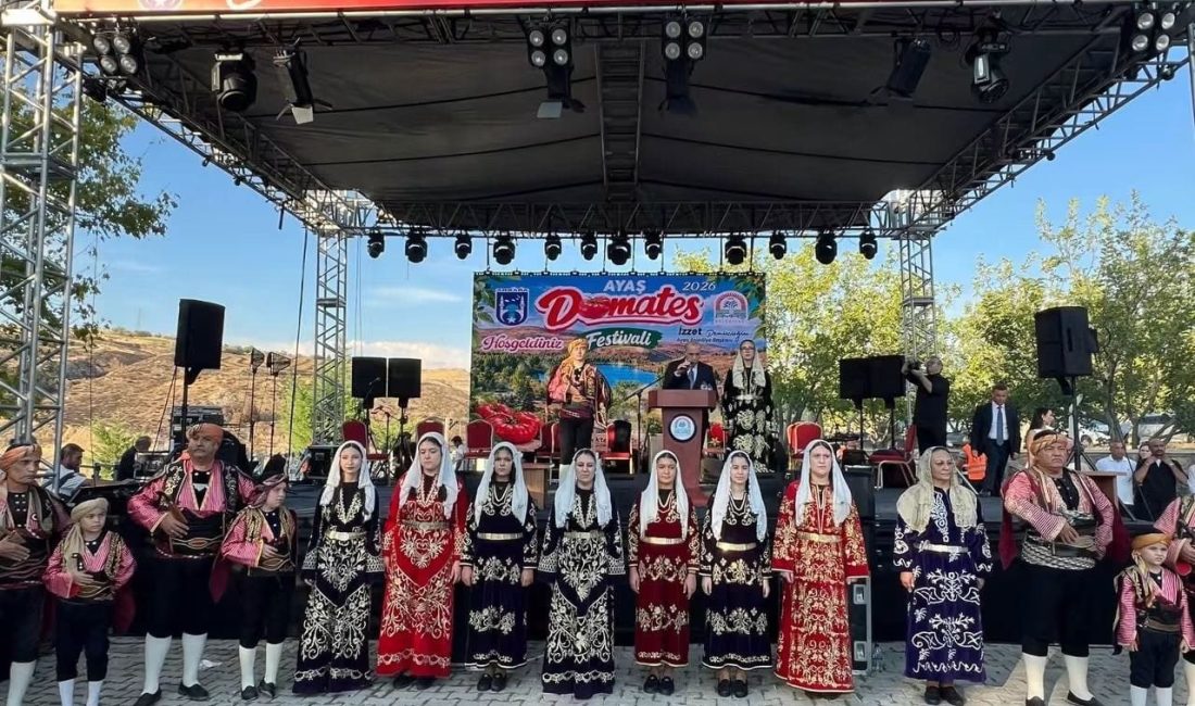 Ankara’nın coğrafi işaretli lezzetlerinden Ayaş domatesinin tanıtıldığı festival, ilçe sakinlerinin
