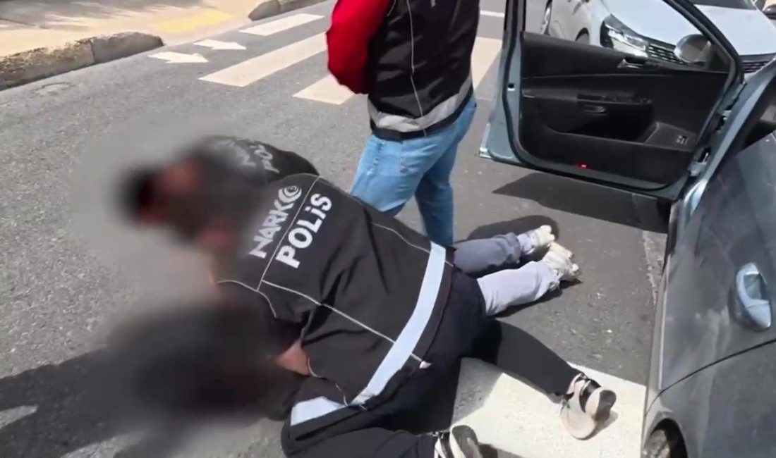 Çatalca’da, polis ekiplerinin düzenlediği operasyonda, 11 kilo 500 gram kokain