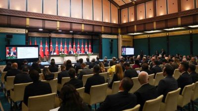 Cumhurbaşkanı Yardımcısı Cevdet Yılmaz, “2026 yılı son çeyreğinde enflasyon oranının