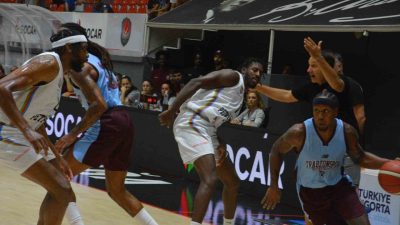 Ege Cup 2026 turnuvasının 3. maçında Aliağa Petkimspor, Trabzonspor’u 91-73