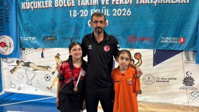 Erzincanlı sporcu Zeynep Güler, Çorum’da düzenlenen Küçükler Bölge Takım ve