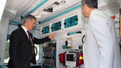 Erzurum’da 3-9 Eylül Halk Sağlığı Haftası kapsamında Yakutiye Kent Meydanı’nda